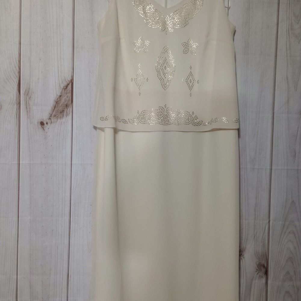 R&M Richards Dress Ladies 14 Petite Cream Beaded
